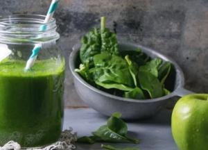 Какие продукты помогут сохранить зрение