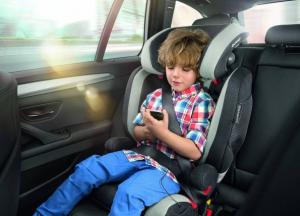 Перевозка детей без автокресла в такси: что делать родителям