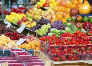 Как похудеть на сезонных ягодах и фруктах: 3 правила