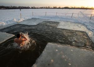 Крещение 2021: традиции, приметы и что нельзя делать в праздник