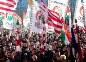 Почему Венгрия обостряет языковую проблему с Украиной