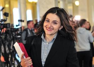 "Наступне шоу - без мене": нардеп від "Слуги народу" прогнозує наступний скандал