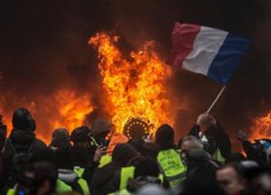 Протесты в Украине и во Франции: в чем разница