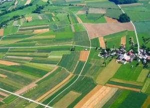 Як влада на різні сорти області України поділила