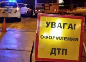 Смерть дитини у ДТП в Хмельницькому: підозрюваний іноземець – за кордоном