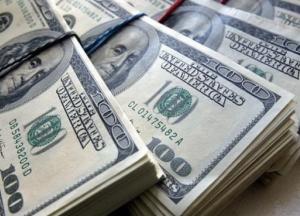 Курс валют: рынок может перейти в сезонный рост