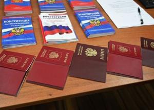 Як Путін узаконює свою військову присутність на окупованих територіях Донбасу