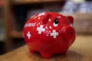 В каких странах украинцам стоит открывать пенсионные вклады