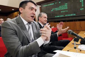 Внутрикрымская борьба или Отставки из-под палки