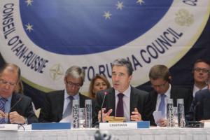 Сказки народов севера или 5 российских мифов о НАТО