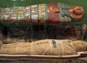 Ученые обнаружили первую в мире мумию беременной женщины