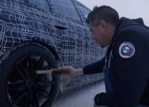 У BMW провели випробування прототипів в крижаних умовах (відео)