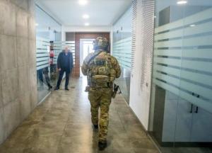 Чиновников горсовета Николаева подозревают в хищении. Один из них хотел бежать из страны