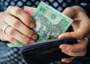 Кабмин предложил ввести компенсации в случае задержки соцвыплат