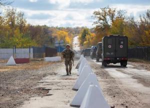 В зону разведения сил на Донбассе прибыл "важный гость" из России
