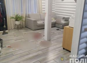 В Киеве подросток с топором и ножом набросился на тетю и брата (ФОТО)