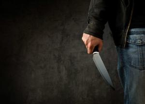 В Мариуполе мужчина зарезал человека 