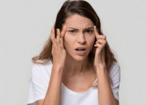 Названы распространенные причины внезапной головной боли
