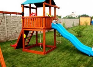 В Киеве запретили детские и спортивные площадки