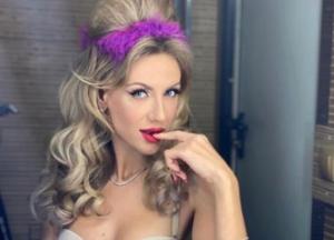 Лесю Никитюк раскритиковали за слишком короткое платье (фото)