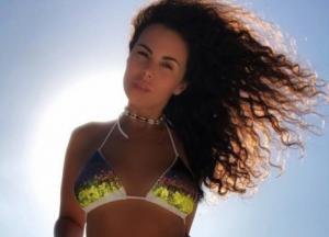 В бассейне с Потапом: Настя Каменских показала пикантный снимок (фото)