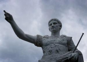 Археологи обнаружили во Франции осадный лагерь Юлия Цезаря