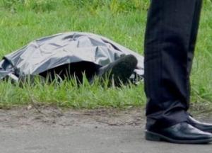 В Киеве на улице обнаружили труп убитого мужчины