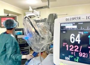 Во Львове робот Da Vinci провел уникальную операцию (фото)