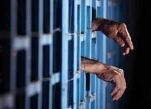 В Запорожье к пяти годам осудили мужчину за растление дочери