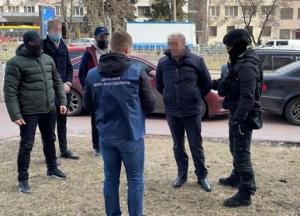 На Киевщине чиновника налоговой службы будут судить за взятку