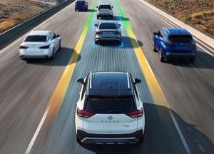 Салон нового Nissan X-Trail показали до премьеры (фото)