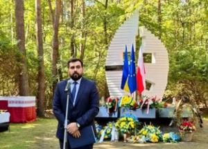 Україна та Польща вшанували жертв комуністичних репресій у Явожні