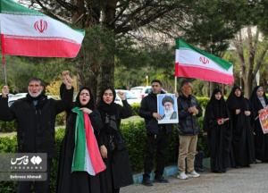 Тегеран таки зібрав молодь на "живий ланцюг" біля електростанції на тлі погроз Трампа (відео)