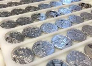 В Украине введут в обращение памятные монеты из золота и серебра