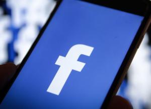 В работе Facebook произошел глобальный сбой