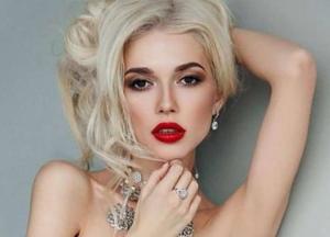 Солистка "ВИА Гры" похвасталась снимками пикантной фотосессии для мужского глянца (фото)