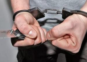 В Черкасской области 60-летний мужчина напал на сотрудницу банка