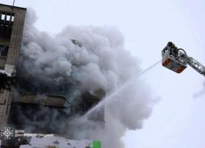 Шахедна атака на багатоповерхівку Дніпра: вже 6 постраждалих, 16 врятованих