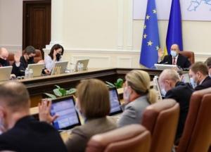 Кабмин одобрил компенсацию расходов авиакомпаниям в пандемию