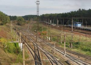 Другий удар за два дні? У Києві балістика прилетіла на залізницю на Дарниці і вбила бригадира