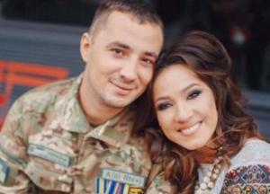 Украинская певица ждет первенца от героя АТО (фото)