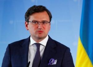 Украина не будет вносить изменения в закон об образовании