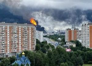 Пожежа на НПЗ у Капотні: новий символ війни та вразливість російської нафтової торгівлі