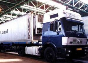 Во Франции обнаружили обмороженных мигрантов в холодильной фуре