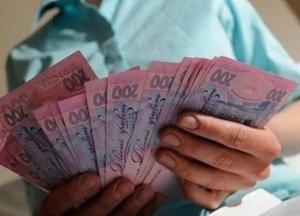 Медикам повысят зарплату с 1 сентября