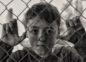 Росія створила щонайменше 165 військових таборів з  мілітаризації викрадених українських дітей (фото)