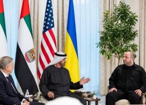 В Абу-Дабі розпочались тристоронні переговори між Україною, США та РФ (відео)