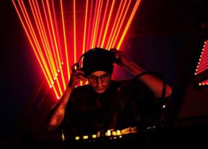 Мировые звезды и особенный концепт: в Киеве состоится первый электронный фест после локдауна