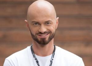 Влад Яма с длинными волосами: необычный образ (фото)