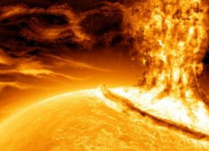 Потужний спалах на Сонці відключив радіозв'язок на 5 континентах (фото)
